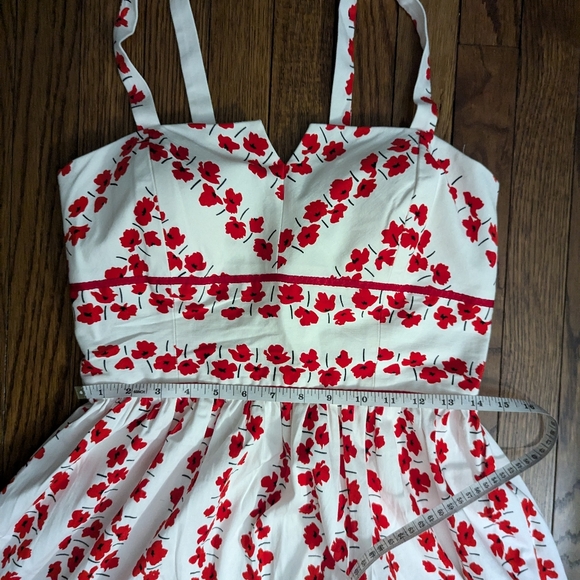 EUC poppy printed r&k originals sundress with adjustable straps, padded bust - Picture 3 of 11